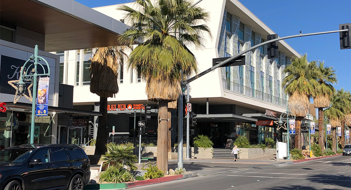 Downtown Desert Fashion Plaza