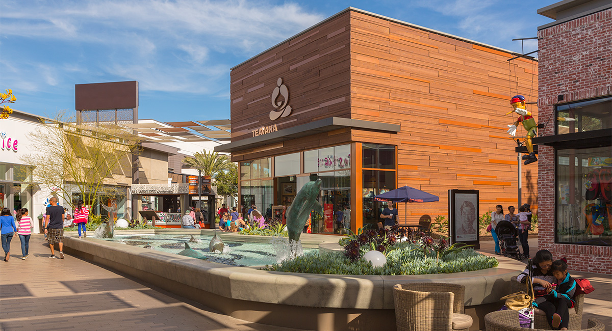 Westfield University Town Center
